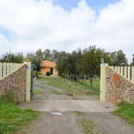 Tra Mare E Monti Lägenhet Santa Giusta