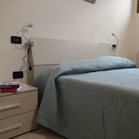 Tra Mare E Monti Santa Giusta