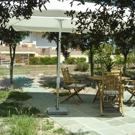 Tra Mare E Monti * Santa Giusta