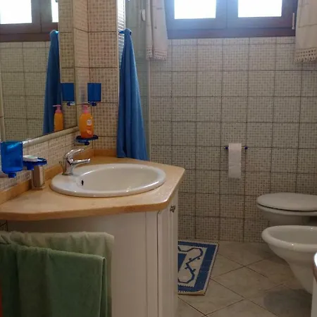 Tra Mare E Monti Lägenhet *