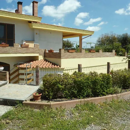 Tra Mare E Monti Apartamento